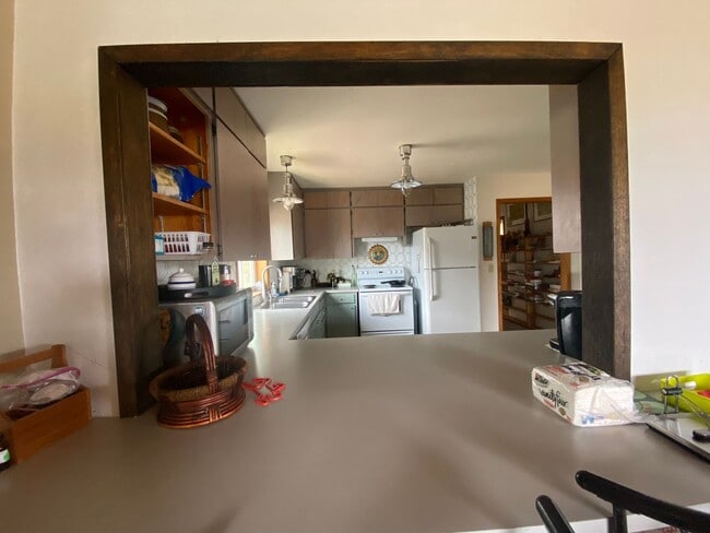 Building Photo - Ocean Park 2-Story Home, Deck with Views, ...