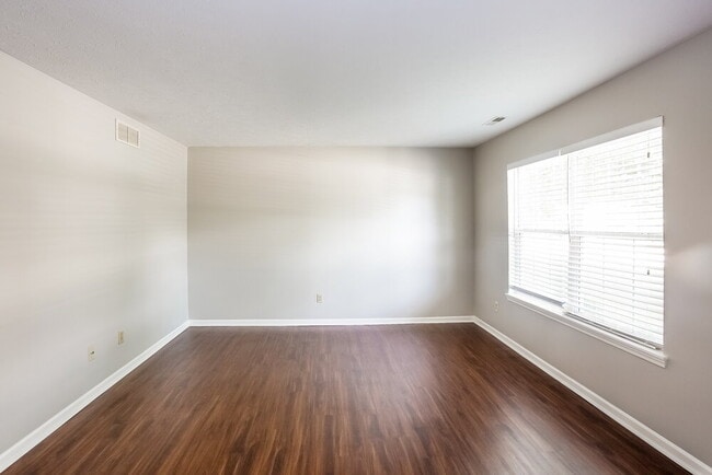 Building Photo - 7639 Dancy Dr