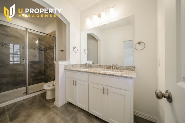 Foto del edificio - 3 Bed Sweet home ready for family.