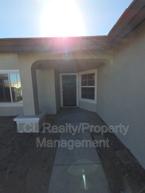 Building Photo - 1510 Sunnybank Dr