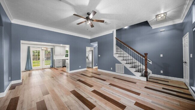 Building Photo - Beautifully Upgraded 4-Bedroom Home with First-Floor Primary Suite, Quartz Counters & Large Backyard
