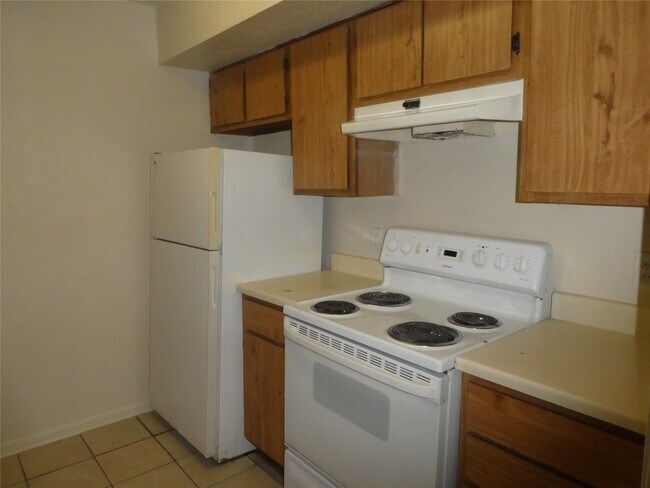 Foto del edificio - 16111 Aspenglen Dr