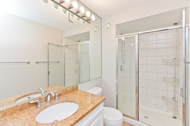 Foto del edificio - 345 N La Salle Dr