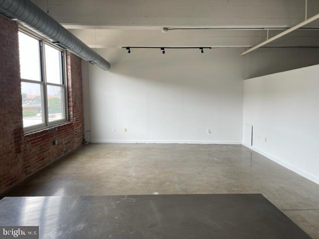 Building Photo - 444 N 4th St