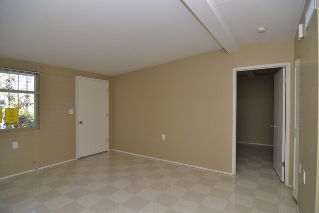 Foto del edificio - Charming 1 Bedroom 1 Bath Town home! South Tucson Location!