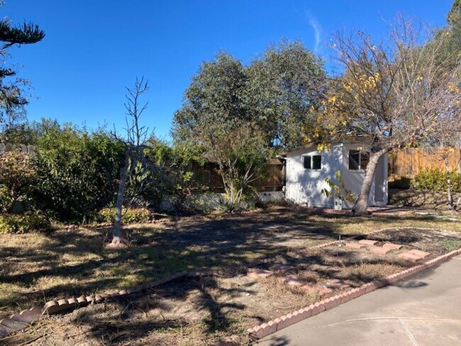 Building Photo - 4 Bed- 2 Bath home on Oceanside/Vista Border