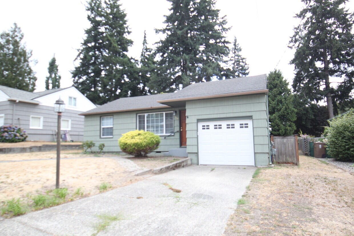 Foto principal - 4518 S 11th St