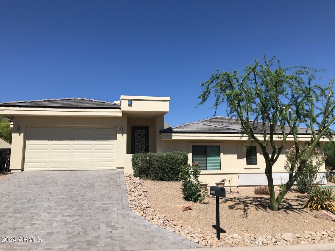Primary Photo - 12240 N Chama Dr