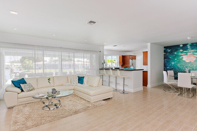 Foto del edificio - 5300 NE 26th Ave