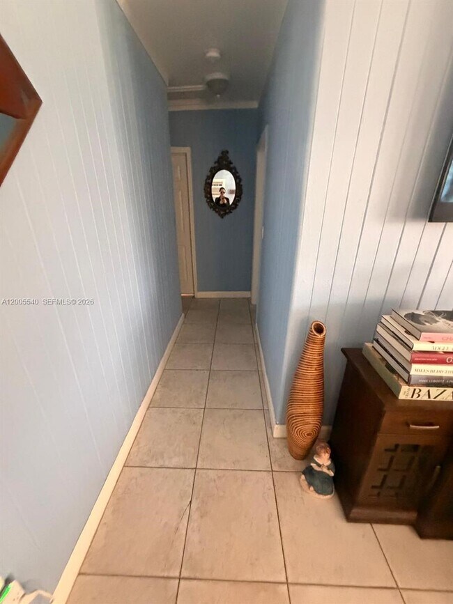 Foto del edificio - 2835 SW 37th Ct