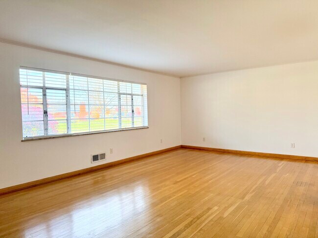 Foto del edificio - 1783 Ardleigh Rd