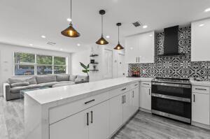 Foto del edificio - 1010 NW 134th St
