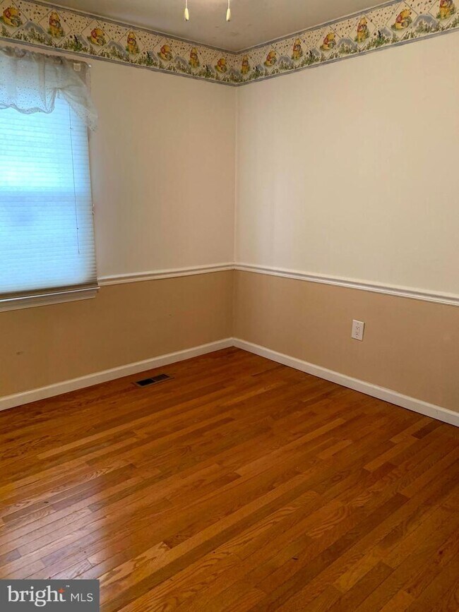 Foto del edificio - 236 Watts Branch Pkwy