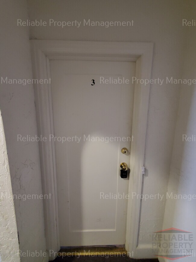Foto del edificio - 509 N Water Ave