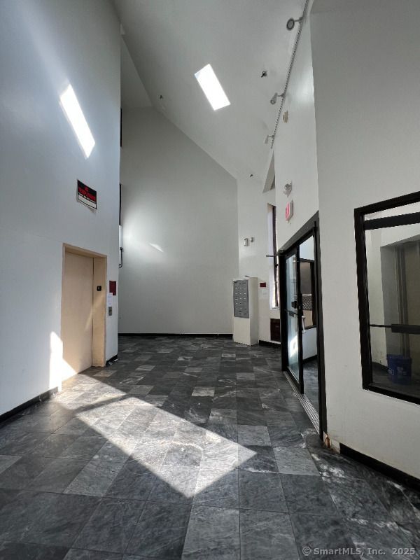 Foto principal - 183 Livingston Pl