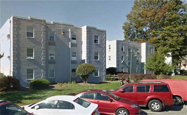 Building Photo - 3910 Bruce St