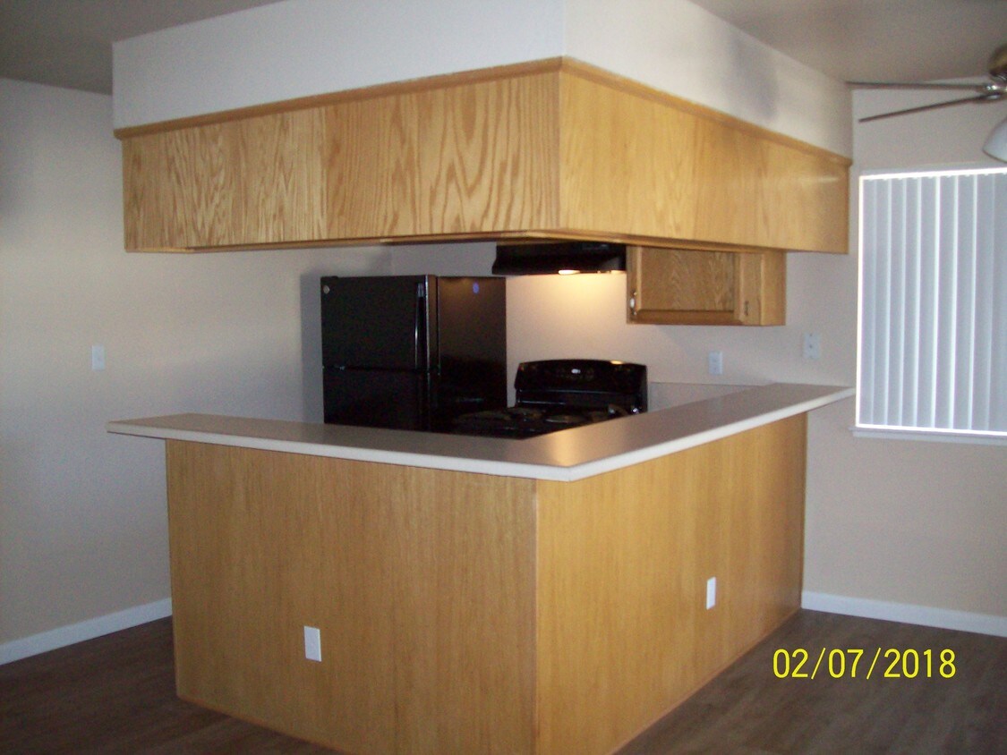 9067 Folsom Blvd, Sacramento, CA 95826 Apartments in Sacramento, CA