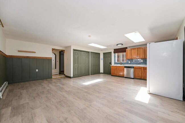 Foto del edificio - Spacious + Private 2BR/1BA in the Beautiful Golden, CO! Secluded AND Conveniently Located