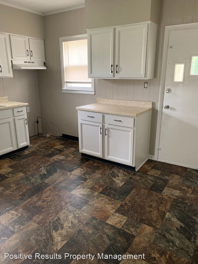 Building Photo - 2 br, 1 bath House - 617 Salter Ave