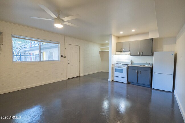 Foto del edificio - 601 N 6th Ave