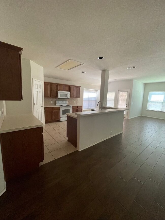 Photo - 8532 Orleans Ln House