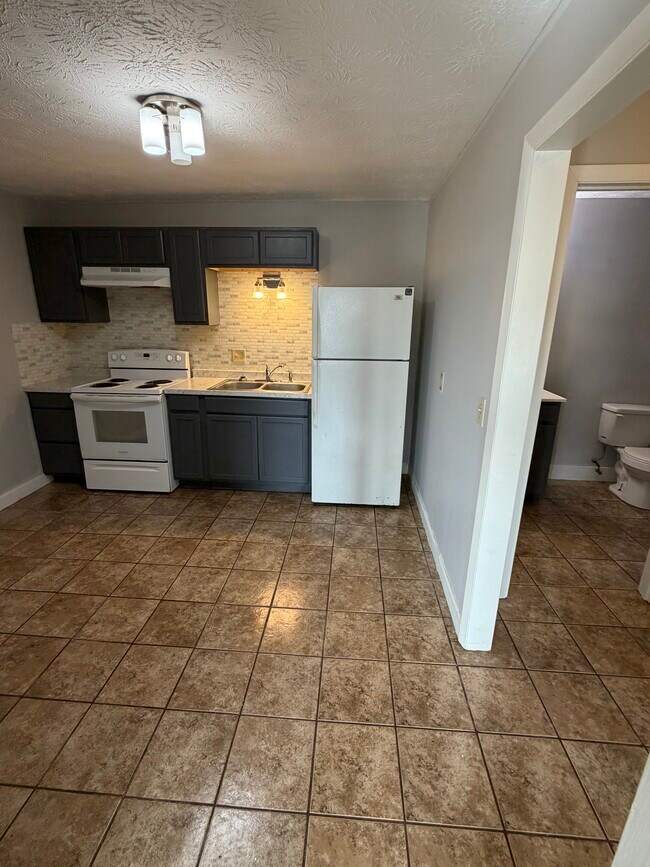 Foto del edificio - 180 Valley Ln