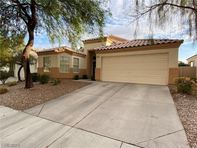 Foto del edificio - 2528 Stonequist Ave