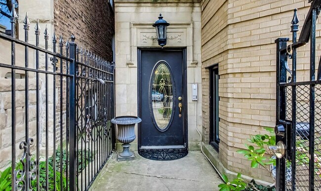 Foto del edificio - 2531 W Cortez St