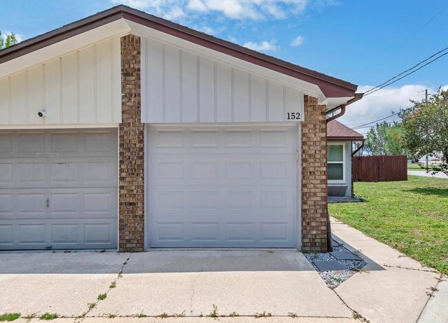 Building Photo - 152 Opp Blvd NE