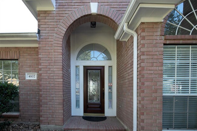 Foto del edificio - 4102 Magnolia Ln