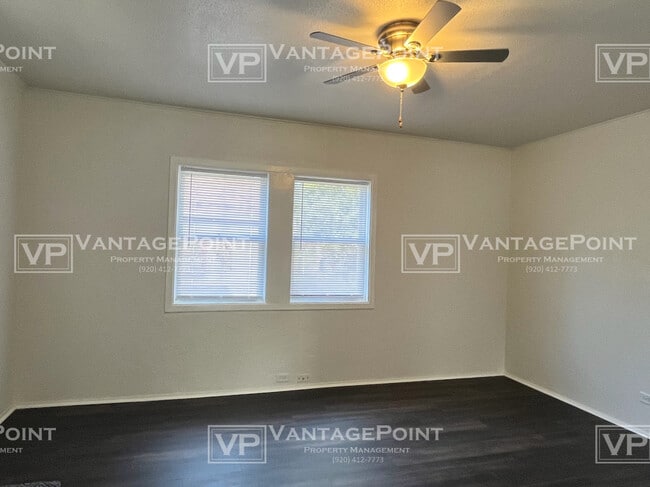Building Photo - 904 Raton Ct