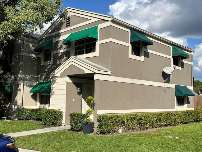 Foto del edificio - 5150 Lake Loop Rd