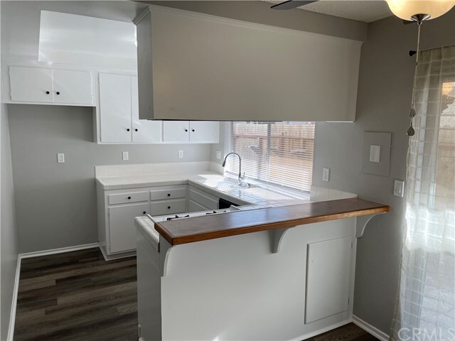 Building Photo - 17031 Pinehurst Ln