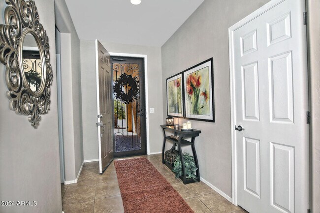 Building Photo - 4394 N Hummingbird Dr
