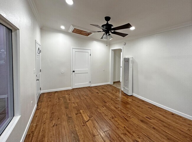 Building Photo - 80 Forbes Ln
