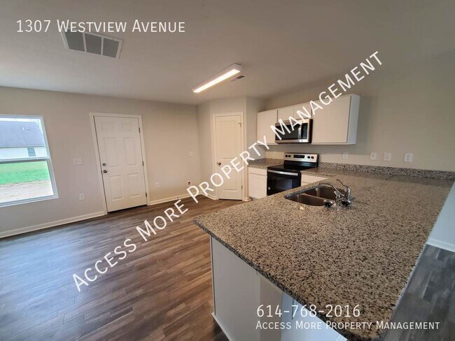 Foto del edificio - TERRIFIC FOUR BEDROOM 3 BATH HOME  - SPRIN...