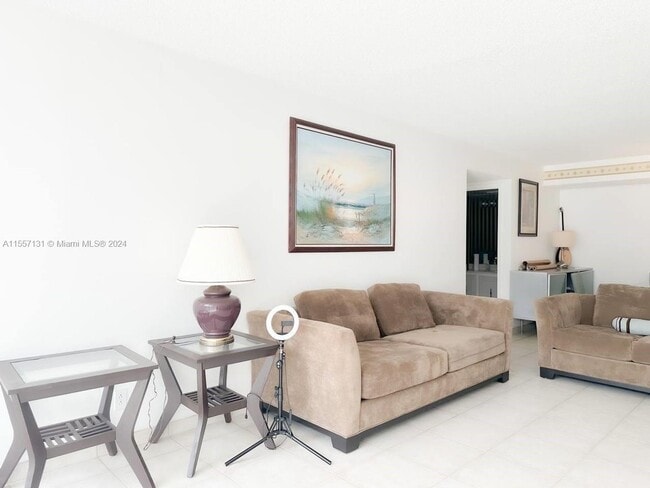 Foto del edificio - 601 Three Islands Boulevard