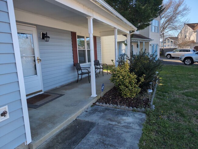 Foto del edificio - 1916 Big Oak Ct