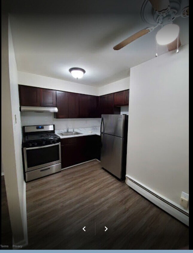Foto del edificio - 501 N White Horse Pike