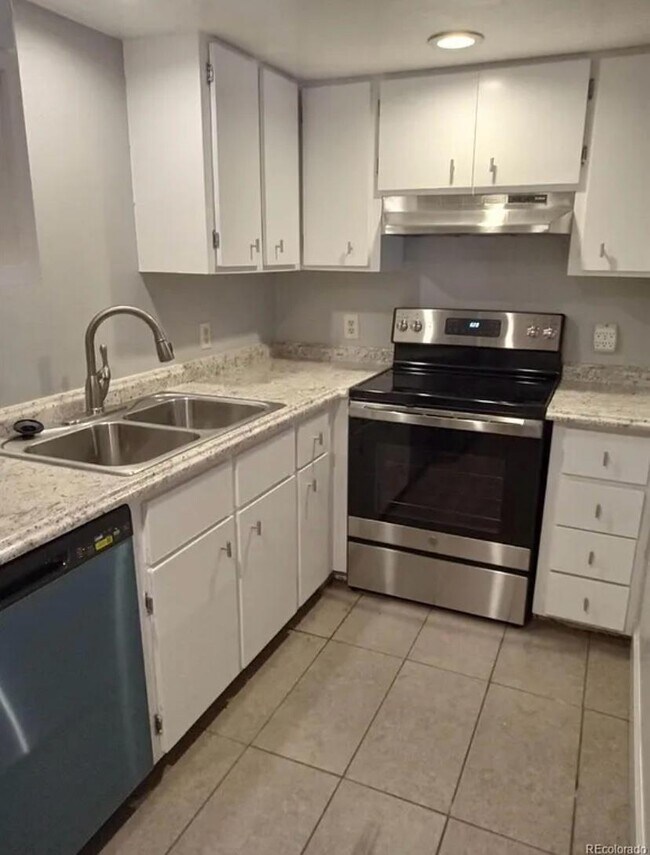 Photo - 9995 E Harvard Ave Townhome