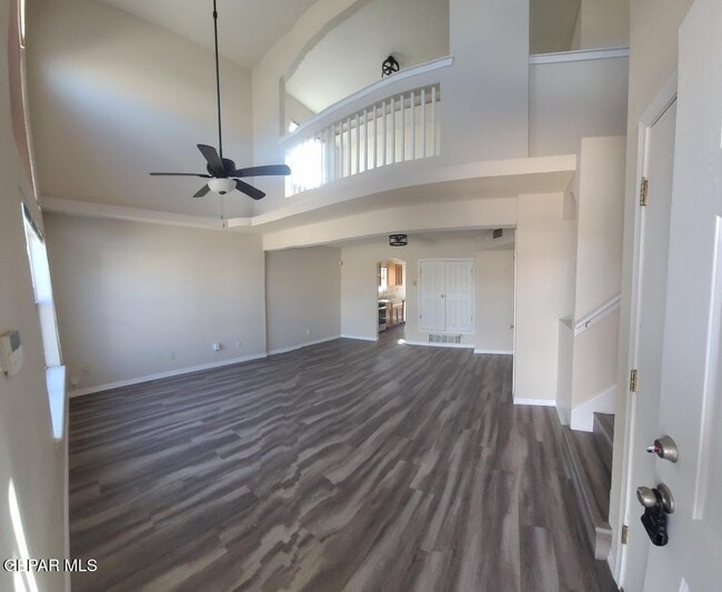 Foto del edificio - 10340 Valle Suave Dr