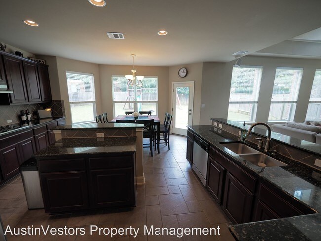 Building Photo - 15421 Echo Hills Dr