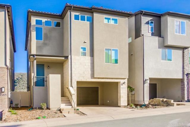 Foto principal - 15851 Wenzel Ct