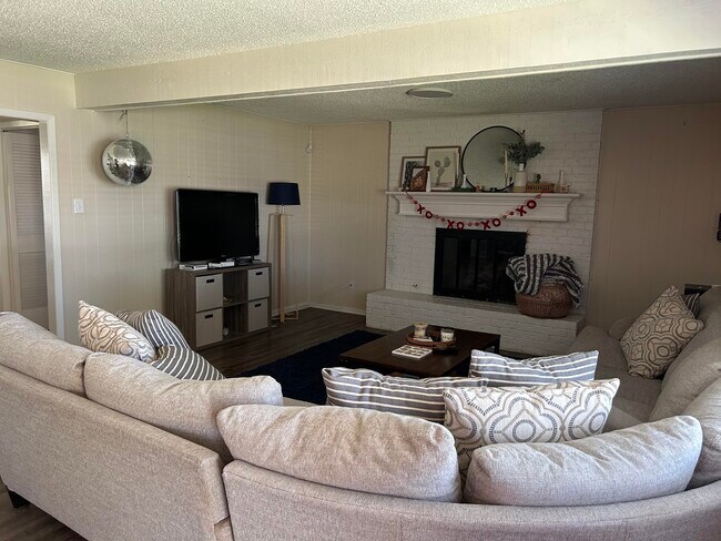 Foto del edificio - 4809 8th St