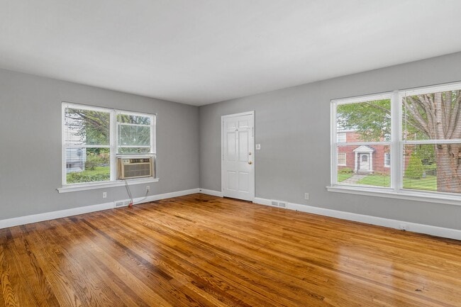 Building Photo - 408 N Mendenhall St