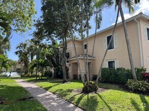 Building Photo - 2807 Veronia Dr