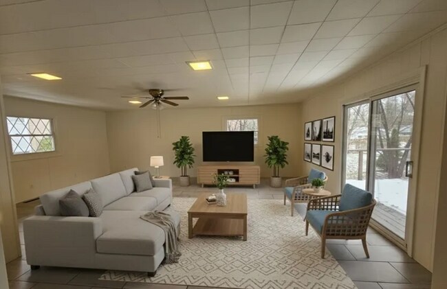 Foto del edificio - 3030 Green Acres Dr