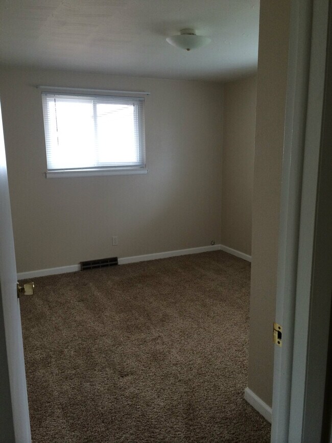 1438 Linden St, Longmont, CO 80501 House Rental in Longmont, CO