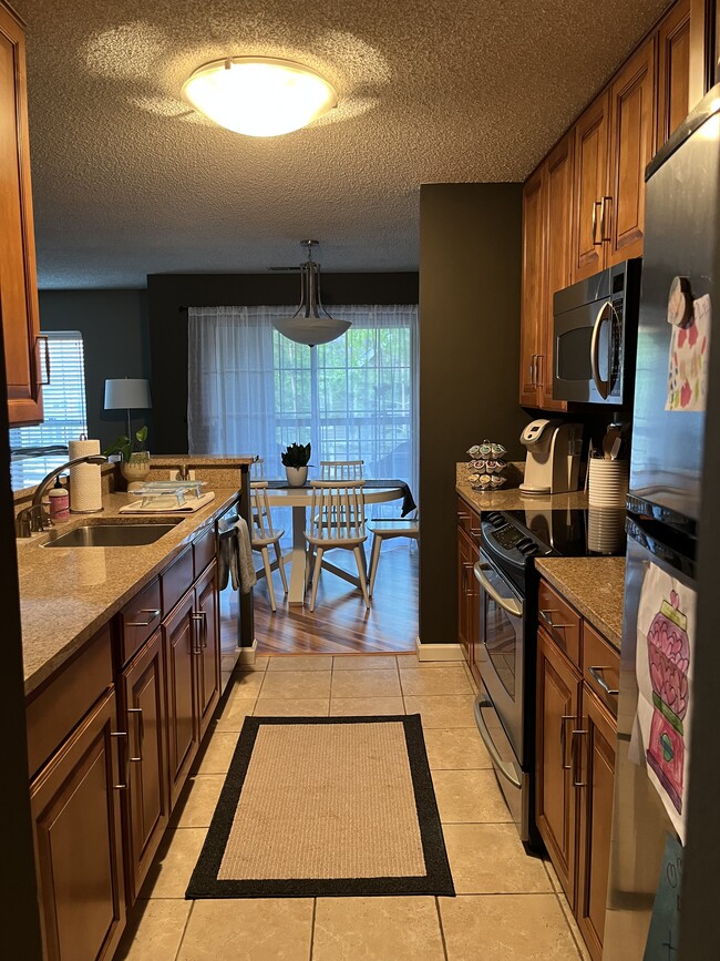 Building Photo - 6157 Chasewood Pky