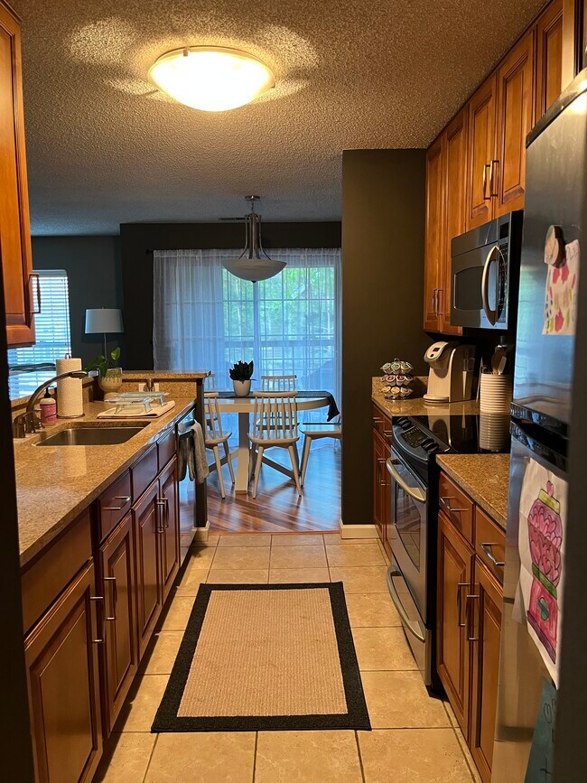 Foto del edificio - 6157 Chasewood Pky